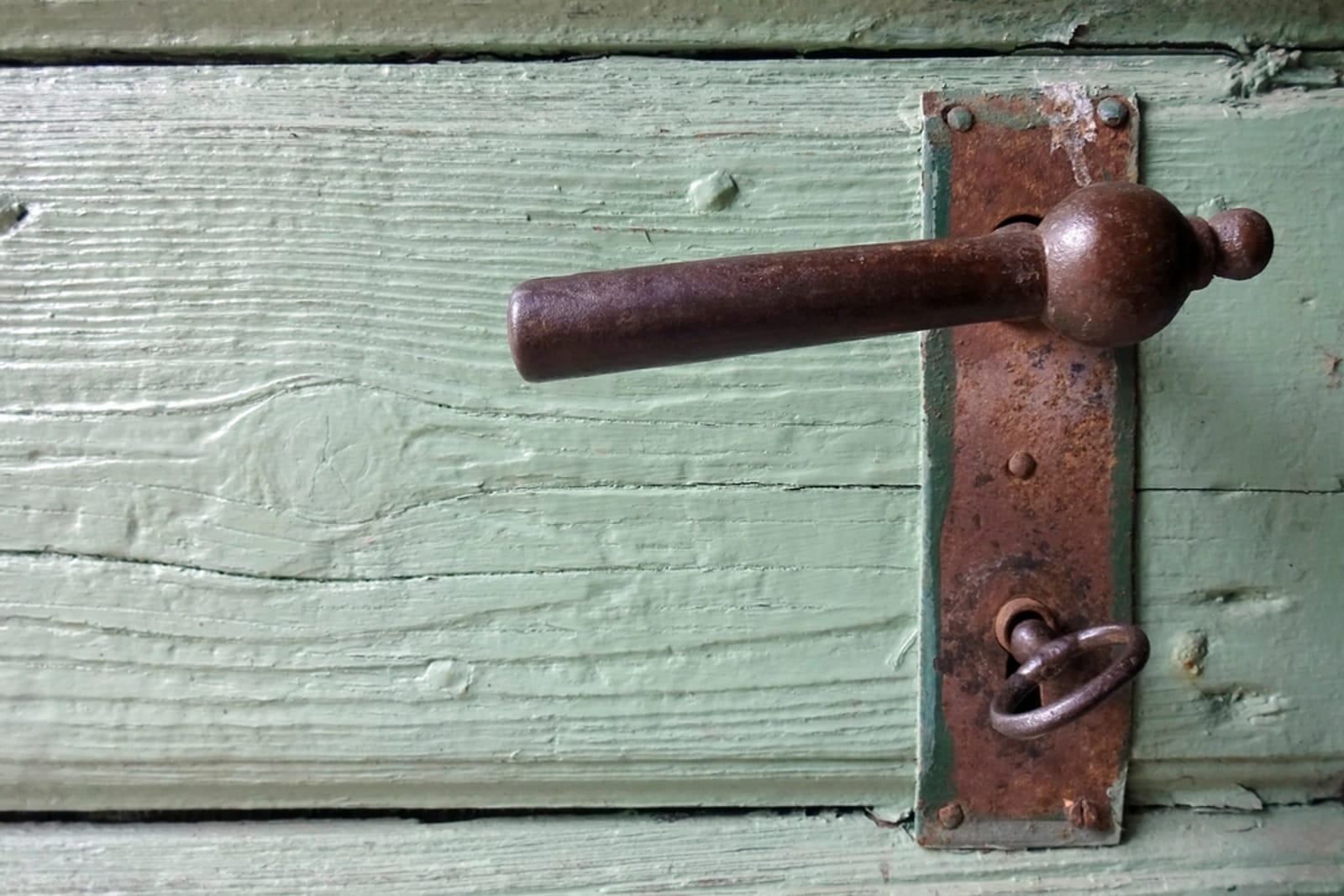Contact Charlotte Locksmith Pros for locksmith in Charlotte, NC
